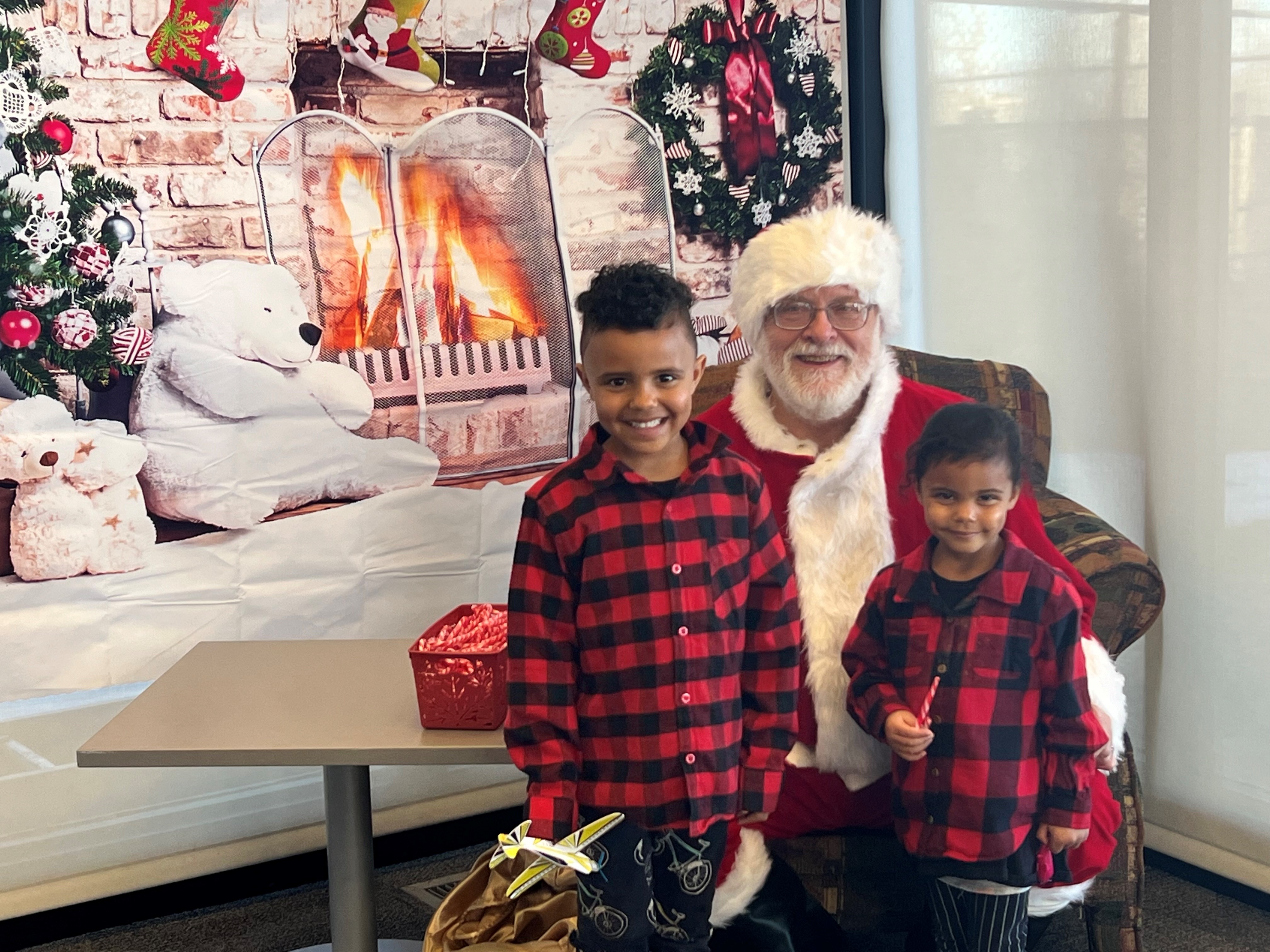 SantaFlyInjpg