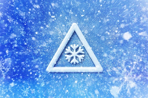 Winter Storm Alert image with a triangle with a snowflake in it